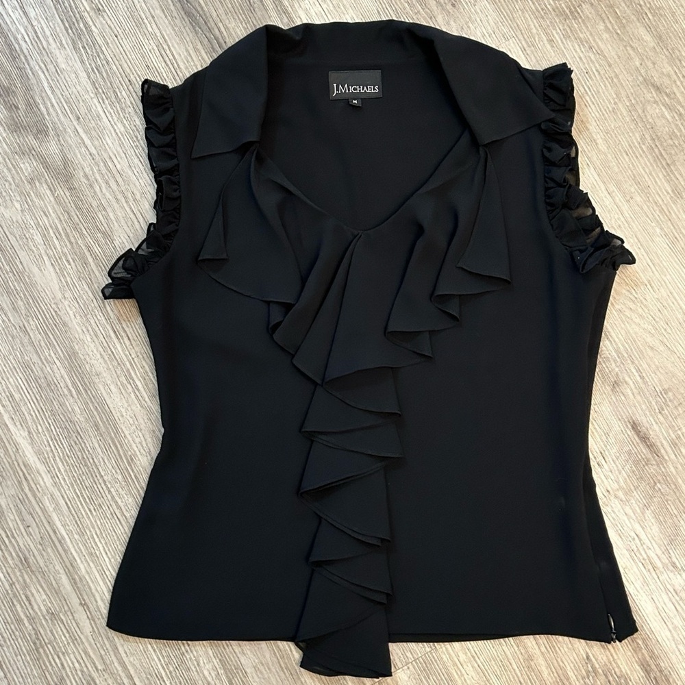J.MICHAELS black sleeveless ruffle top in new condition. Pit to pit-19”. - Picture 2 of 10